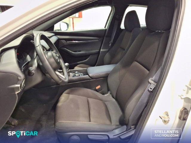 Mazda 3 2.5L E-SKY G MHEV 103kW Centre-Line