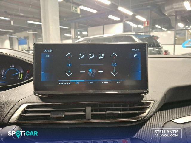 Peugeot 3008 1.2 100KW  eDCS6 Allure Pack