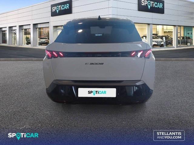 Peugeot 3008 Eléctrico 157kW GT