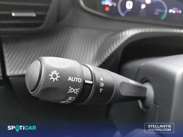 Peugeot 2008 N2008  Hybrid 145 eDCS6 Allure