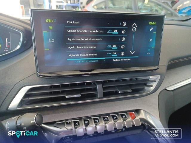 Peugeot 3008 225 e-EAT8 GT