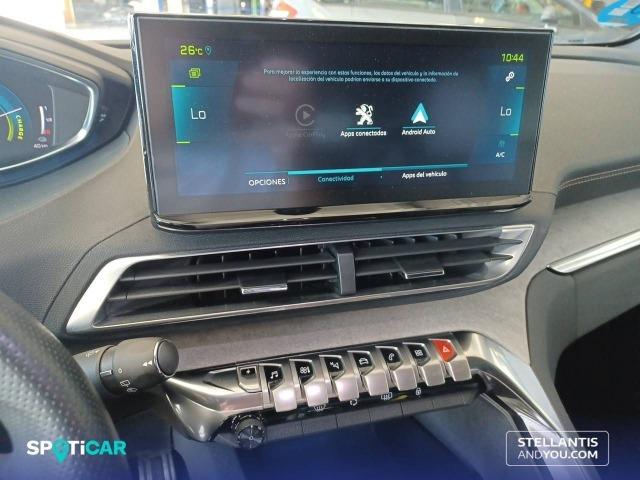 Peugeot 3008 225 e-EAT8 GT