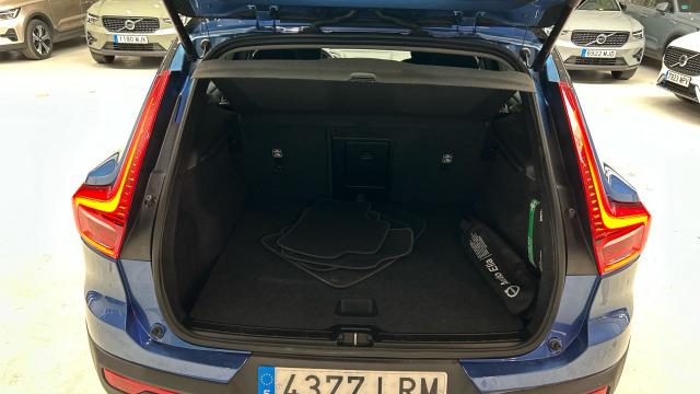 Volvo Xc40 T4 Twin Recharge R-Design Expression Auto 155 kW (211 CV)