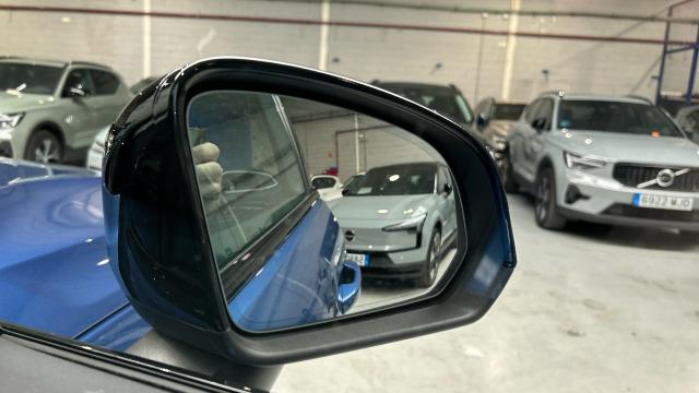 Volvo Xc40 T4 Twin Recharge R-Design Expression Auto 155 kW (211 CV)
