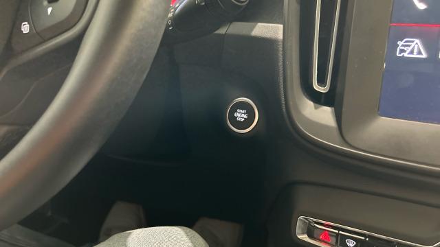 Volvo Xc40 T4 Recharge PHEV Essential Auto 155 kW (211 CV)