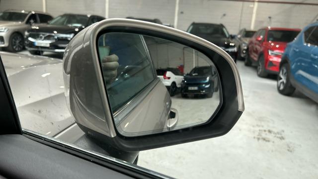 Volvo Xc40 T4 PHEV Recharge Core Auto 155 kW (211 CV)