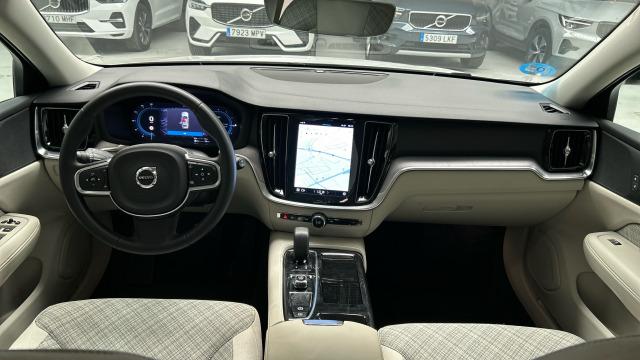 Volvo V60 T6 Recharge Inscription Core AWD Auto 257 kW (350 CV)