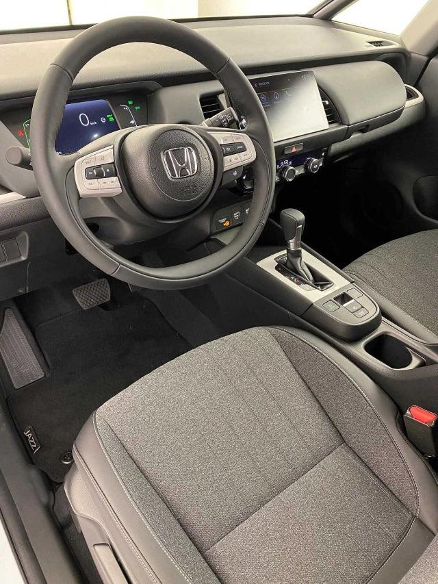 Honda Jazz ADVANCE