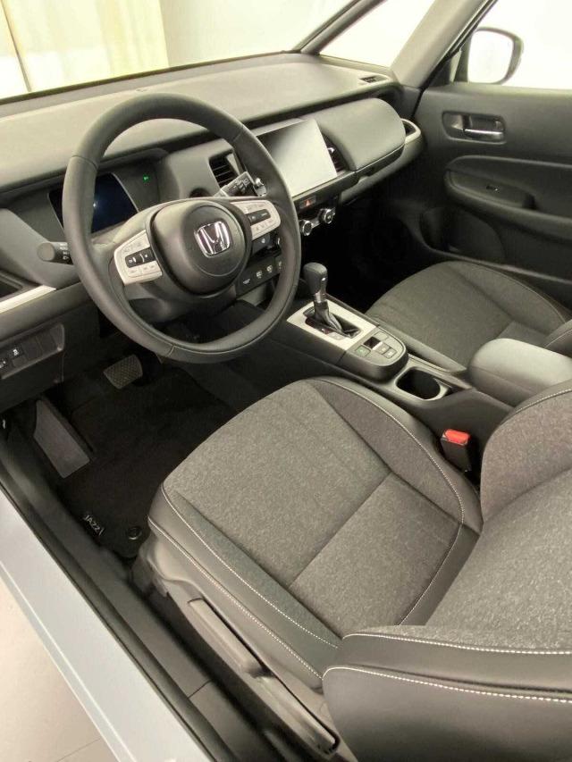 Honda Jazz ADVANCE