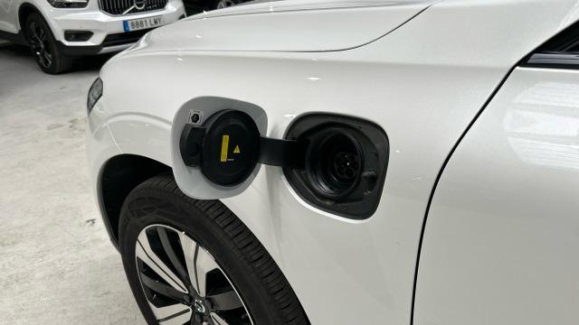 Volvo Xc60 T6 Recharge Plus Dark AWD Auto 257 kW (350 CV)