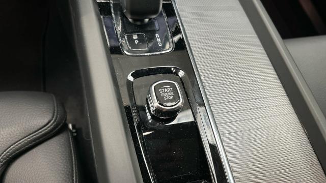 Volvo Xc60 T6 Recharge Plus Dark AWD Auto 257 kW (350 CV)