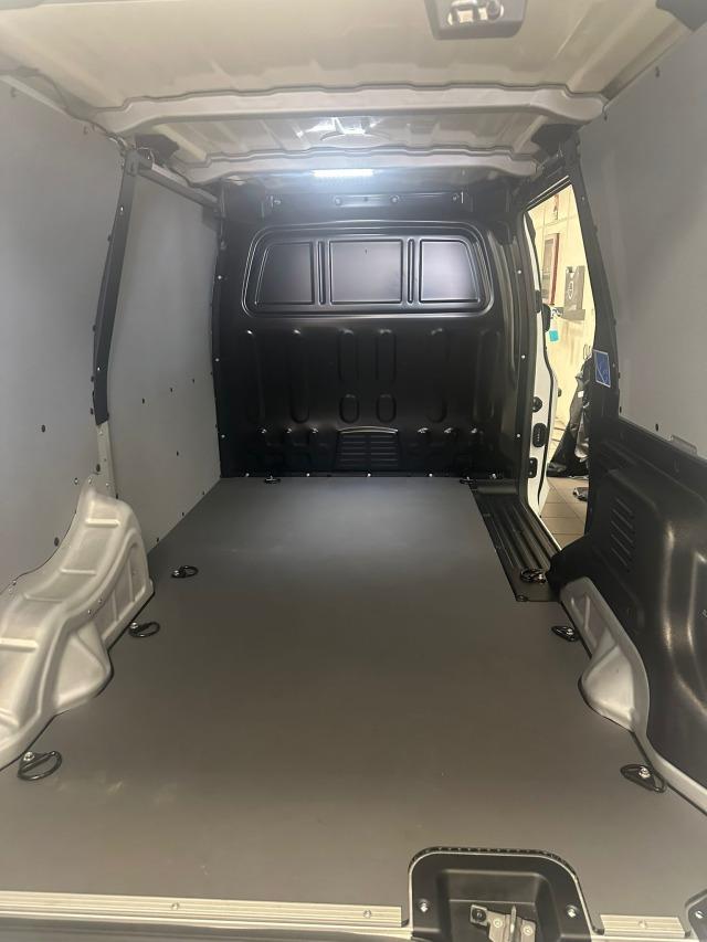 Levc Vn5 1.5 Ultima Auto 110 kW (150 CV)