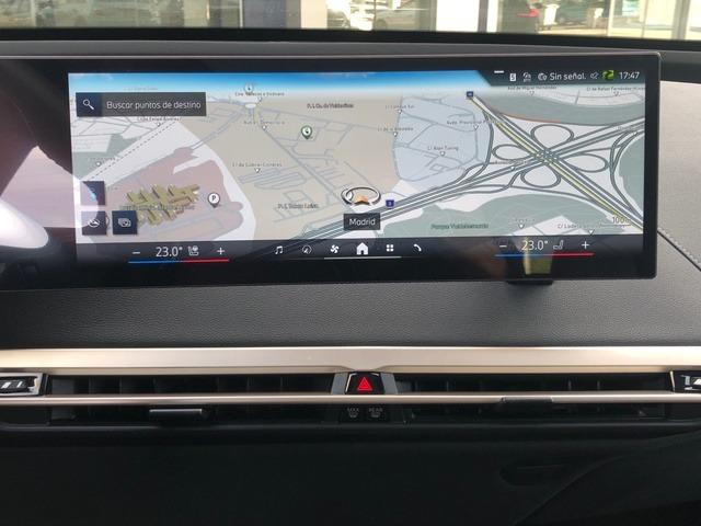BMW Ix xDrive40 240 kW (326 CV)