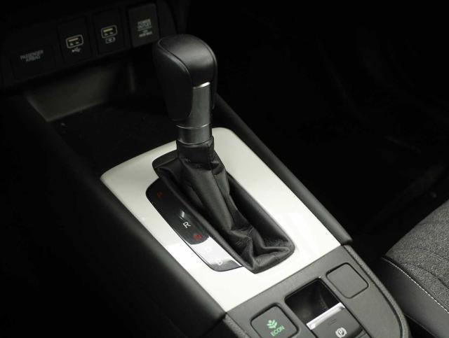 Honda Jazz PREMSUNLIGT WHITE