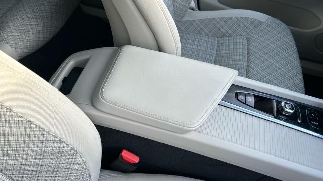 Volvo Xc60 T6 Recharge Core AWD Auto 257 kW (350 CV)