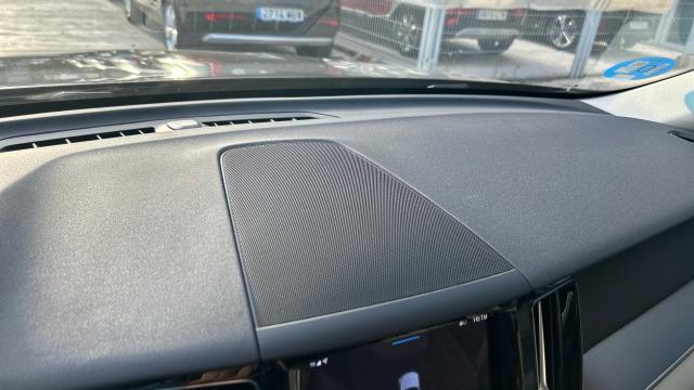 Volvo Xc60 T6 Recharge Core AWD Auto 257 kW (350 CV)