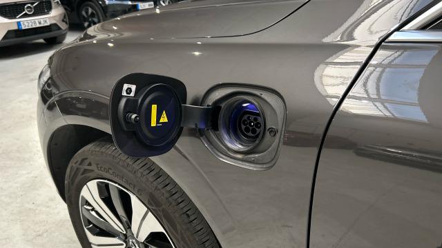 Volvo Xc60 T6 Recharge Plus Dark AWD Auto 257 kW (350 CV)