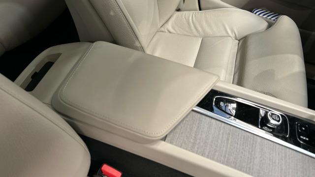 Volvo Xc60 T6 Recharge Plus Dark AWD Auto 257 kW (350 CV)