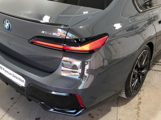 BMW I7 xDrive60 400 kW (544 CV)