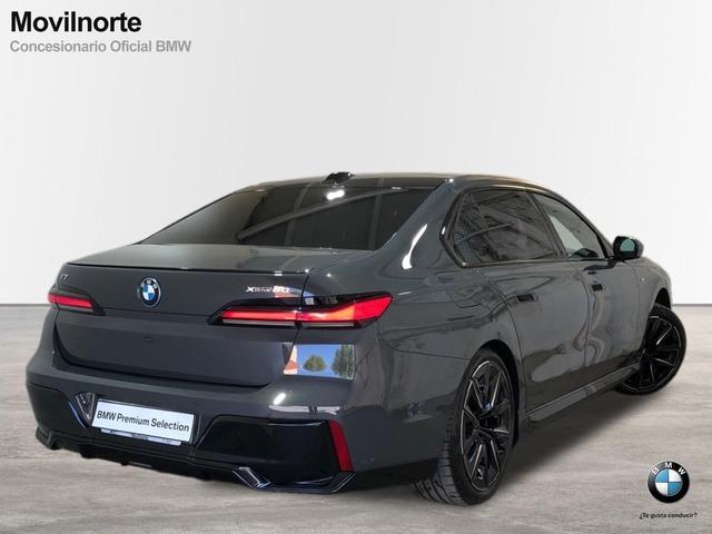 BMW I7 xDrive60 400 kW (544 CV)