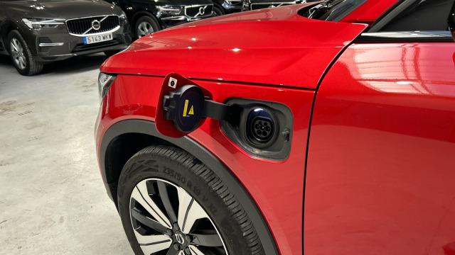 Volvo Xc40 T5 Recharge PHEV Plus Dark Auto 193 kW (262 CV)
