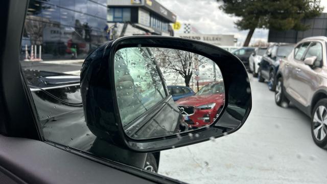 Volvo Xc60 T6 Recharge Plus Dark AWD Auto 257 kW (350 CV)