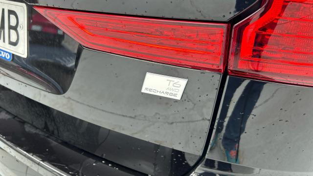 Volvo Xc60 T6 Recharge Plus Dark AWD Auto 257 kW (350 CV)