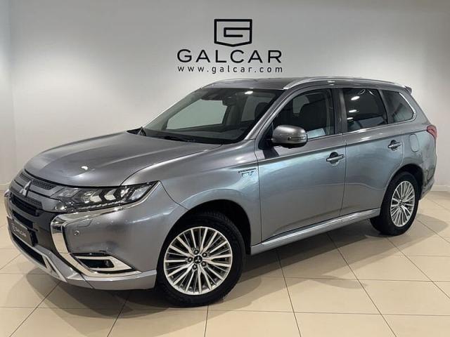 Mitsubishi Outlander 2.4 PHEV 224cv 4WD Kaiteki
