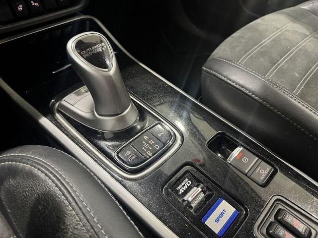 Mitsubishi Outlander 2.4 PHEV 224cv 4WD Kaiteki