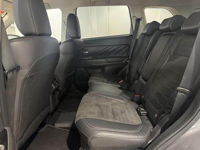 Mitsubishi Outlander 2.4 PHEV 224cv 4WD Kaiteki