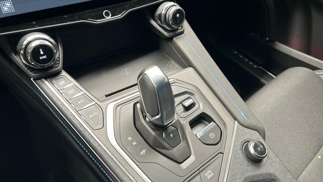 Lynk & Co 01 1.5 PHEV 6.6kW 192 kW (261 CV)