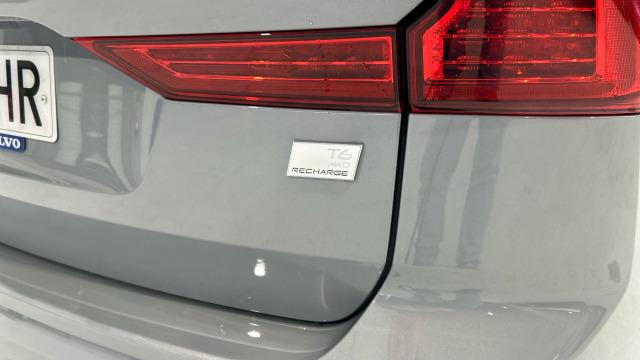 Volvo Xc60 T6 Recharge Core AWD Auto 257 kW (350 CV)