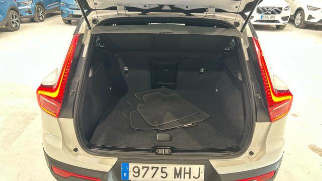 Volvo Xc40 Single Recharge Core Auto 175 kW (238 CV)