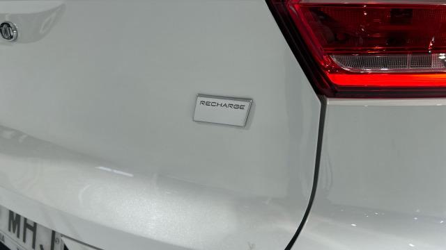Volvo Xc40 Single Recharge Core Auto 175 kW (238 CV)