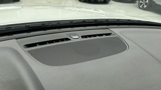 Volvo Xc40 Single Recharge Core Auto 175 kW (238 CV)