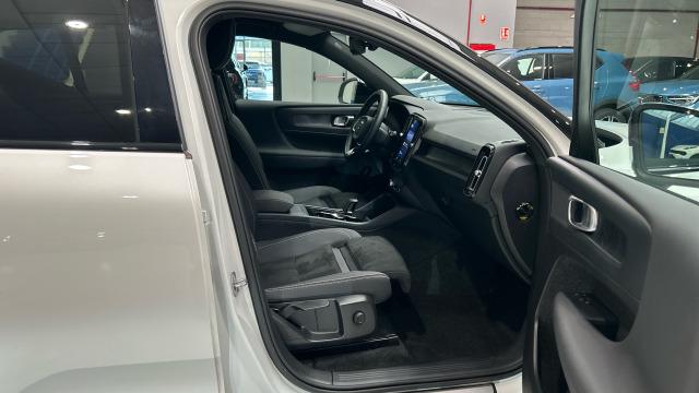 Volvo Xc40 Single Recharge Core Auto 175 kW (238 CV)