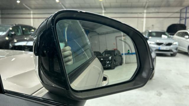Volvo Xc40 Single Recharge Plus Auto 175 kW (238 CV)