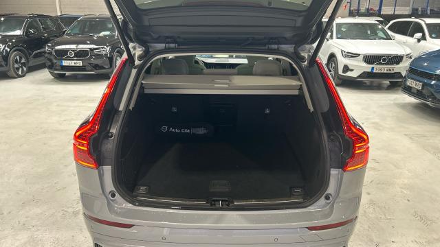 Volvo Xc60 T6 Recharge Plus Dark AWD Auto 257 kW (350 CV)