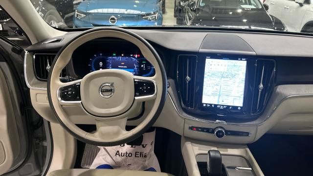 Volvo Xc60 T6 Recharge Plus Dark AWD Auto 257 kW (350 CV)