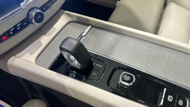 Volvo Xc60 T6 Recharge Plus Dark AWD Auto 257 kW (350 CV)