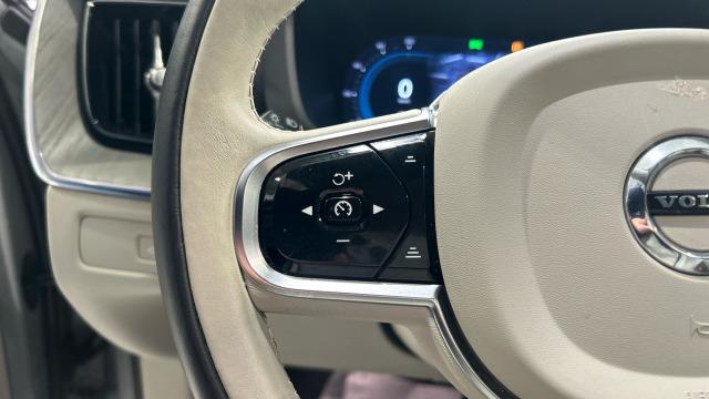 Volvo Xc60 T6 Recharge Plus Dark AWD Auto 257 kW (350 CV)
