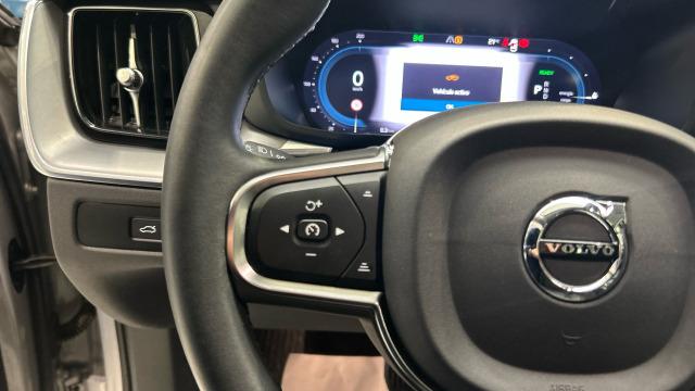 Volvo Xc60 T6 Recharge Core AWD Auto 257 kW (350 CV)