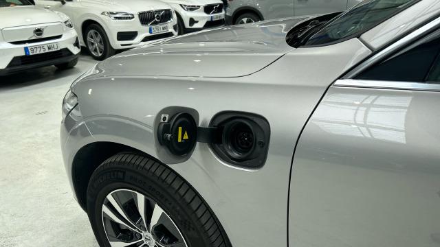 Volvo Xc60 T6 Recharge Core AWD Auto 257 kW (350 CV)