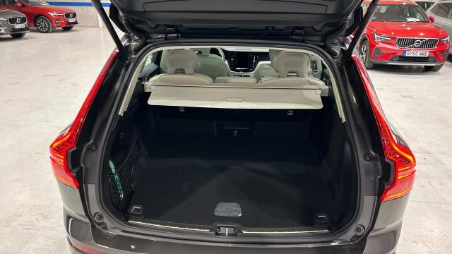 Volvo Xc60 T6 Recharge Plus Dark AWD Auto 257 kW (350 CV)