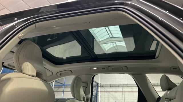 Volvo Xc60 T6 Recharge Plus Dark AWD Auto 257 kW (350 CV)