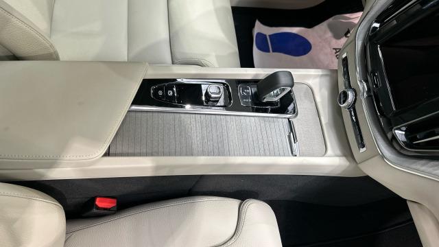 Volvo Xc60 T6 Recharge Plus Dark AWD Auto 257 kW (350 CV)