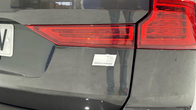 Volvo Xc60 T6 Recharge Plus Dark AWD Auto 257 kW (350 CV)