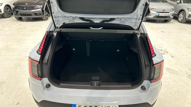 Volvo Ex30 Single Motor Extended Range Core Auto 200 kW (272 CV)