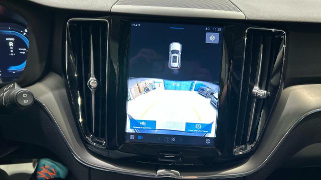 Volvo Xc60 T6 Recharge Core AWD Auto 257 kW (350 CV)