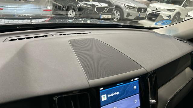 Volvo Xc60 T6 Recharge Core AWD Auto 257 kW (350 CV)